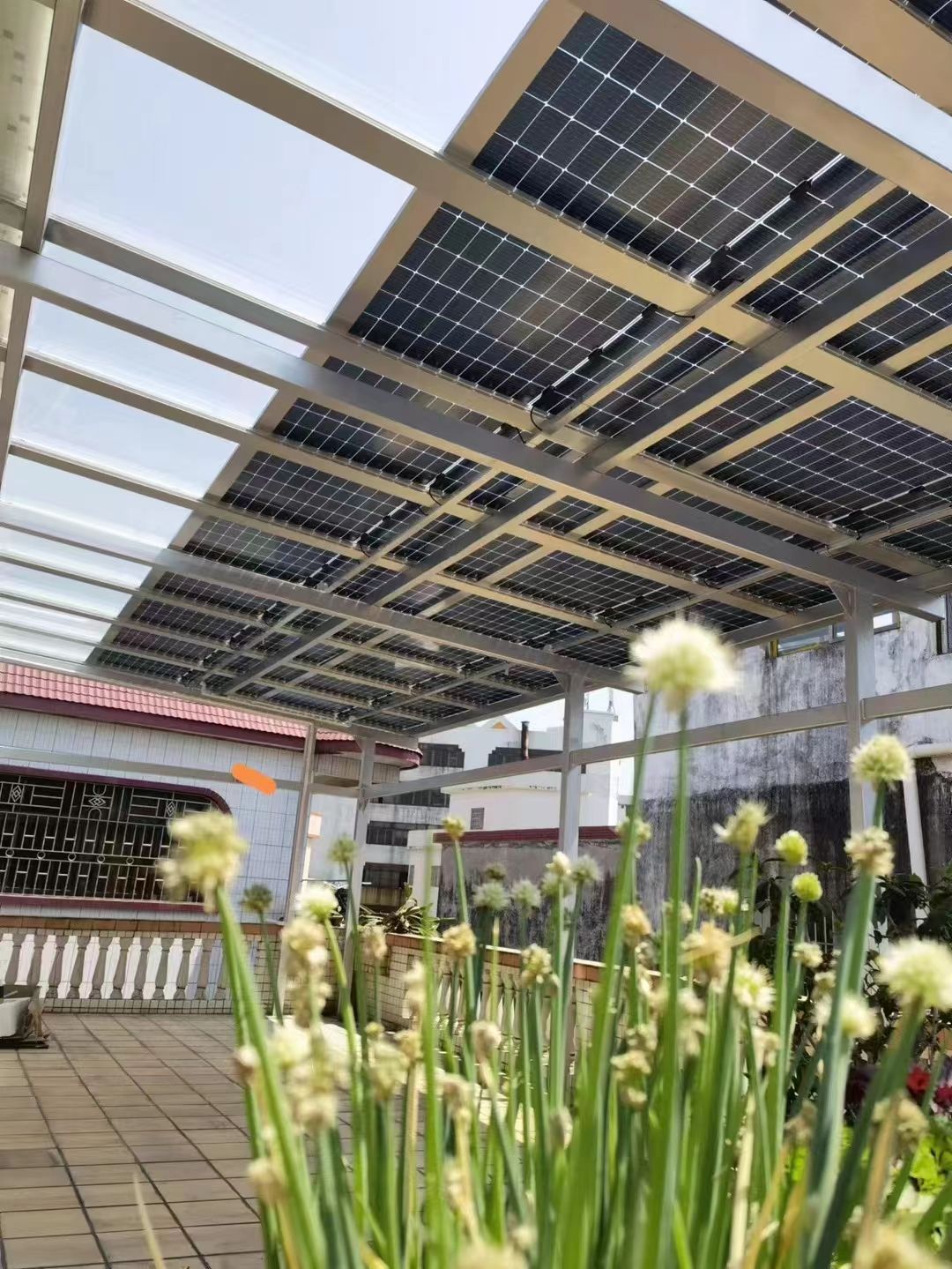 渑池别墅家用屋顶太阳能发电系统安装